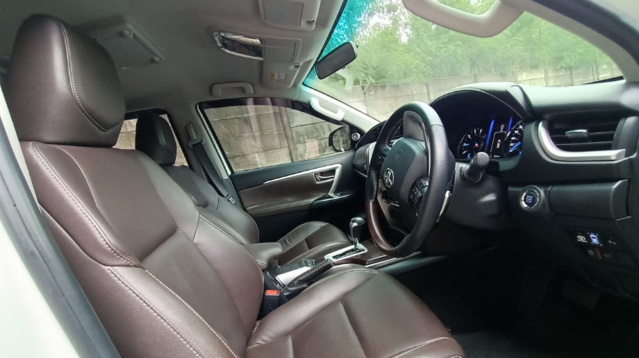TOYOTA FORTUNER FORTUNER 2.4 VRZ TRD AT DIESEL (NEW) AT 2018